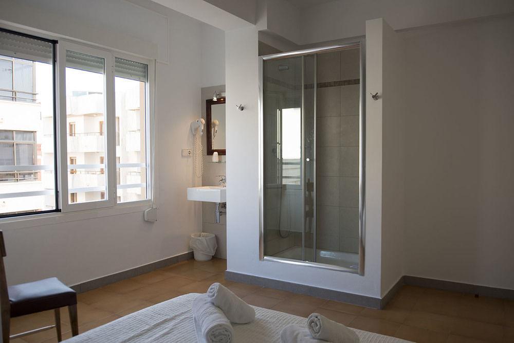 Hostal Ripoll Ibiza Eksteriør billede